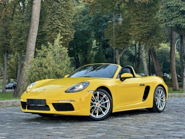 Жовтий Порше Boxster, об'ємом двигуна 2 л та пробігом 28 тис. км за 75555 $, фото 1 на Automoto.ua