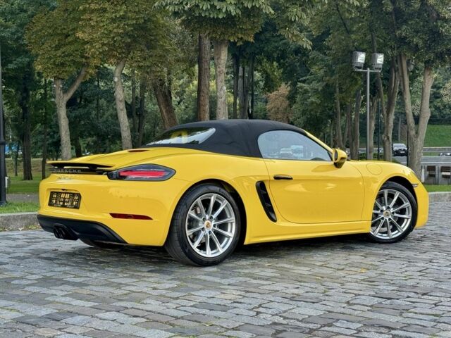 Жовтий Порше Boxster, об'ємом двигуна 2 л та пробігом 28 тис. км за 75555 $, фото 15 на Automoto.ua