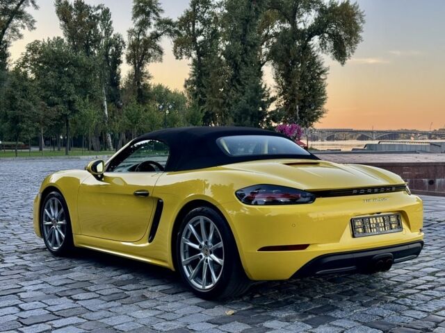 Жовтий Порше Boxster, об'ємом двигуна 2 л та пробігом 28 тис. км за 75555 $, фото 14 на Automoto.ua