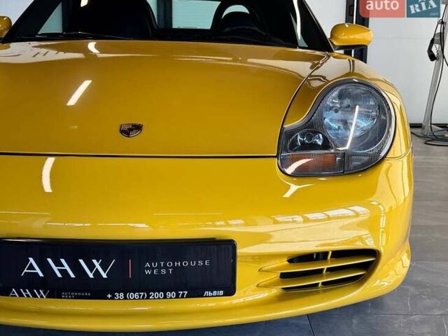 Желтый Порше Бокстер, объемом двигателя 2.69 л и пробегом 49 тыс. км за 24800 $, фото 3 на Automoto.ua
