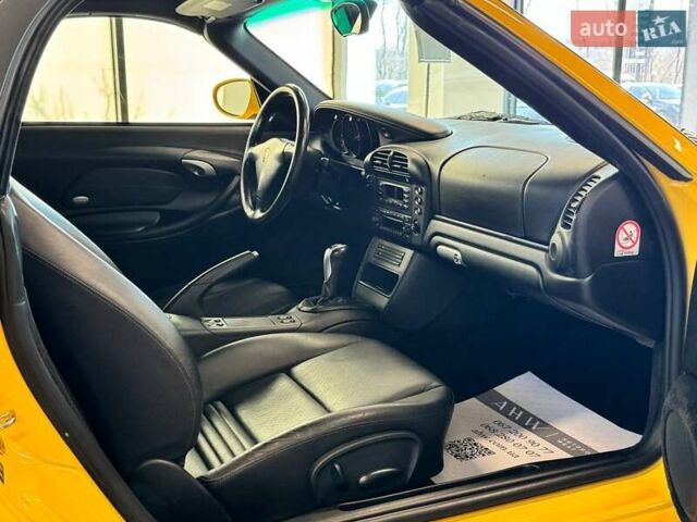 Желтый Порше Бокстер, объемом двигателя 2.69 л и пробегом 49 тыс. км за 24800 $, фото 24 на Automoto.ua