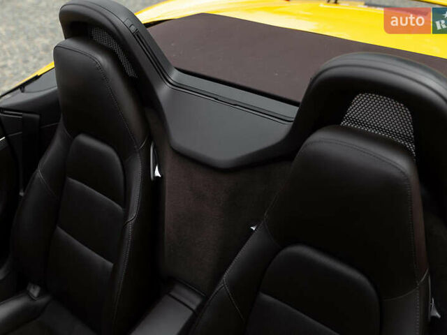 Жовтий Порше Boxster, об'ємом двигуна 3.44 л та пробігом 120 тис. км за 43500 $, фото 31 на Automoto.ua