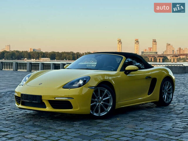 Жовтий Порше Boxster, об'ємом двигуна 1.99 л та пробігом 28 тис. км за 75555 $, фото 123 на Automoto.ua