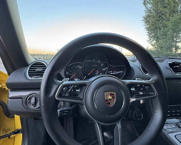 Жовтий Порше Boxster, об'ємом двигуна 1.99 л та пробігом 28 тис. км за 75555 $, фото 30 на Automoto.ua