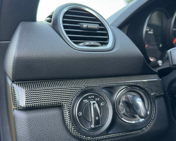 Жовтий Порше Boxster, об'ємом двигуна 1.99 л та пробігом 28 тис. км за 75555 $, фото 25 на Automoto.ua