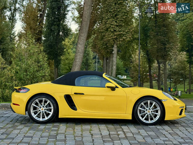 Жовтий Порше Boxster, об'ємом двигуна 1.99 л та пробігом 28 тис. км за 75555 $, фото 4 на Automoto.ua