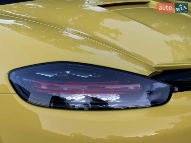 Жовтий Порше Boxster, об'ємом двигуна 1.99 л та пробігом 28 тис. км за 75555 $, фото 111 на Automoto.ua