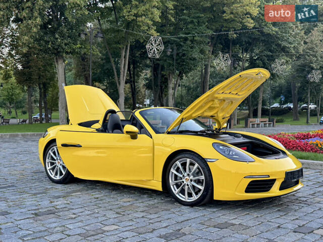 Жовтий Порше Boxster, об'ємом двигуна 1.99 л та пробігом 28 тис. км за 75555 $, фото 85 на Automoto.ua