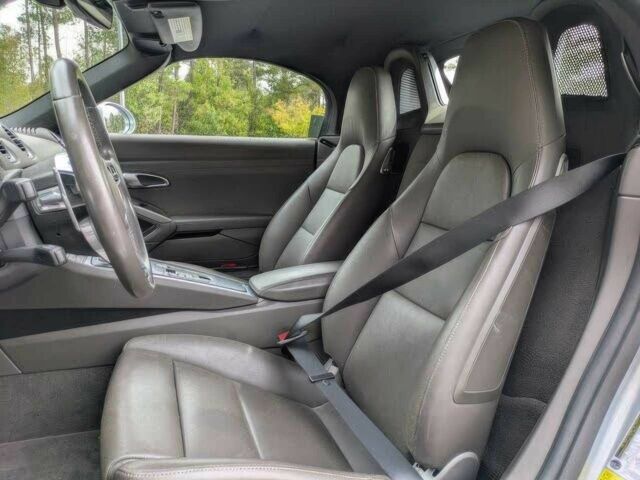 Серый Порше Бокстер, объемом двигателя 2.5 л и пробегом 67 тыс. км за 38000 $, фото 6 на Automoto.ua