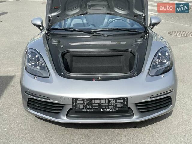 Сірий Порше Boxster, об'ємом двигуна 1.99 л та пробігом 20 тис. км за 59900 $, фото 55 на Automoto.ua