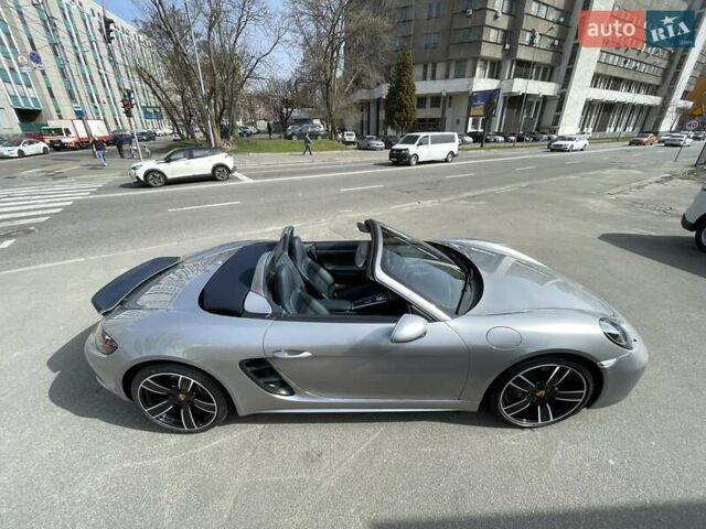 Сірий Порше Boxster, об'ємом двигуна 1.99 л та пробігом 20 тис. км за 59900 $, фото 29 на Automoto.ua