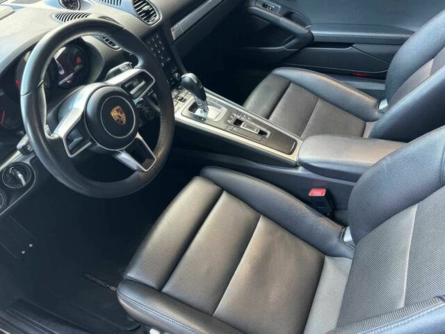 Синій Порше Boxster, об'ємом двигуна 2.5 л та пробігом 30 тис. км за 17000 $, фото 9 на Automoto.ua