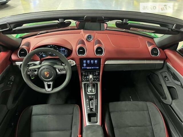 Зелений Порше Boxster, об'ємом двигуна 4 л та пробігом 23 тис. км за 130000 $, фото 32 на Automoto.ua