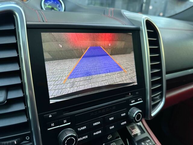 Черный Порше Кайене С Гибрид, объемом двигателя 3 л и пробегом 180 тыс. км за 34800 $, фото 21 на Automoto.ua