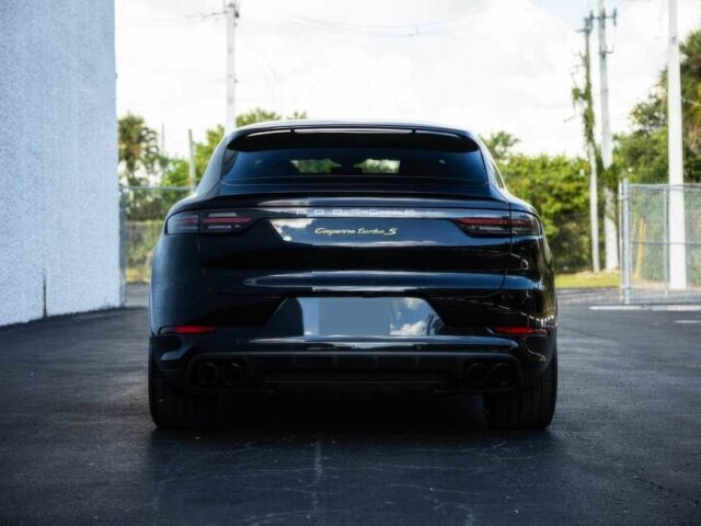 Черный Порше Каен Турбо С, объемом двигателя 4 л и пробегом 24 тыс. км за 29600 $, фото 4 на Automoto.ua