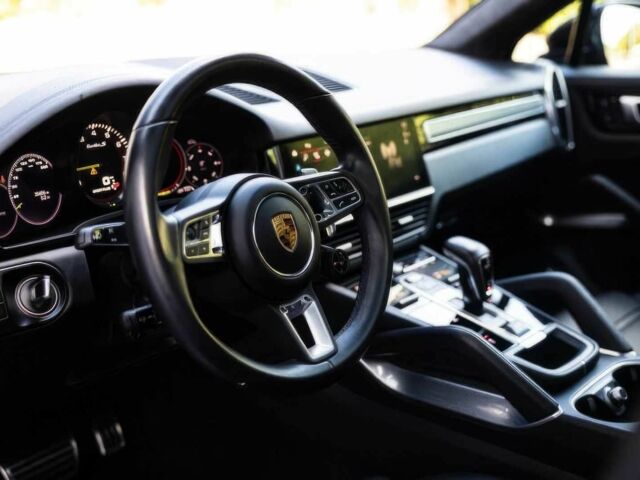 Черный Порше Каен Турбо С, объемом двигателя 4 л и пробегом 24 тыс. км за 29600 $, фото 5 на Automoto.ua