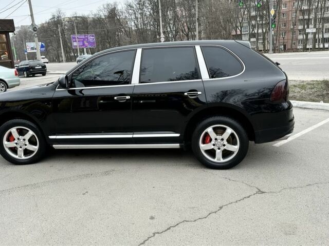 Чорний Порше Cayenne Turbo, об'ємом двигуна 0.45 л та пробігом 205 тис. км за 8200 $, фото 3 на Automoto.ua