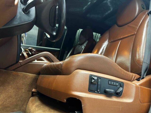 Чорний Порше Cayenne Turbo, об'ємом двигуна 4.8 л та пробігом 180 тис. км за 11800 $, фото 23 на Automoto.ua