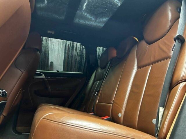Чорний Порше Cayenne Turbo, об'ємом двигуна 4.8 л та пробігом 180 тис. км за 11800 $, фото 19 на Automoto.ua