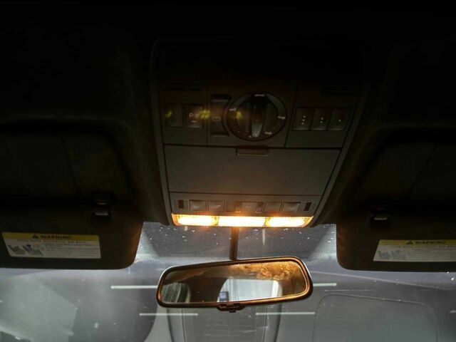 Чорний Порше Cayenne Turbo, об'ємом двигуна 4.8 л та пробігом 180 тис. км за 11800 $, фото 12 на Automoto.ua