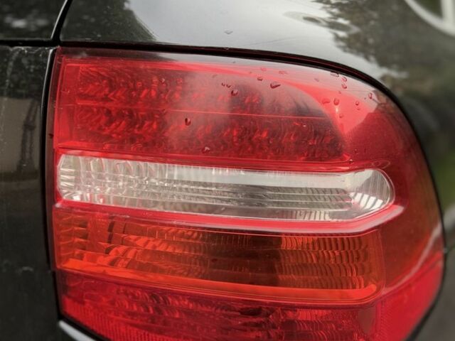 Черный Порше Каен Турбо, объемом двигателя 4.8 л и пробегом 302 тыс. км за 8500 $, фото 18 на Automoto.ua