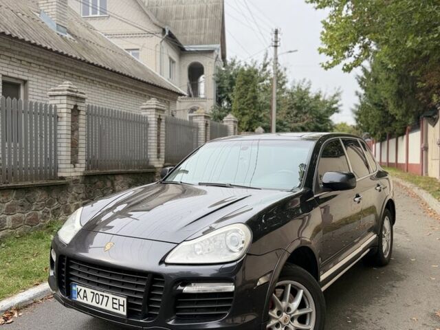 Черный Порше Каен Турбо, объемом двигателя 4.8 л и пробегом 302 тыс. км за 8500 $, фото 1 на Automoto.ua