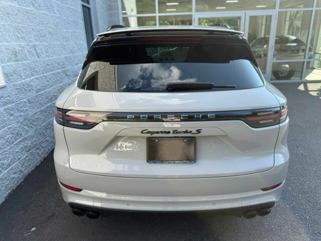 Білий Порше Cayenne, об'ємом двигуна 4 л та пробігом 33 тис. км за 26000 $, фото 5 на Automoto.ua