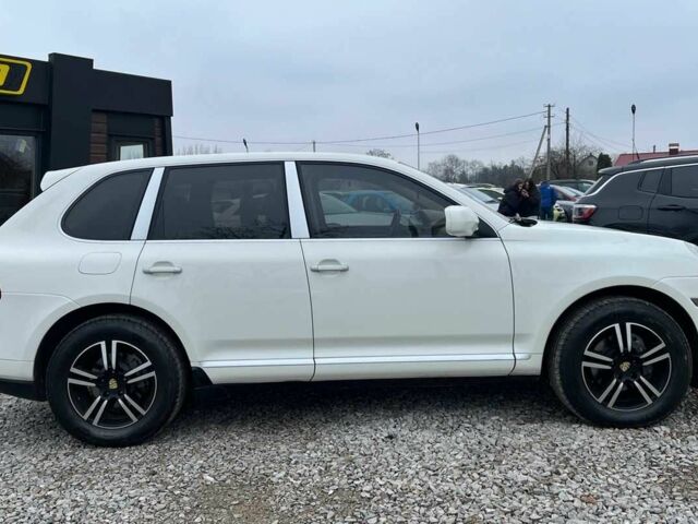 Білий Порше Cayenne, об'ємом двигуна 3.6 л та пробігом 169 тис. км за 13699 $, фото 7 на Automoto.ua
