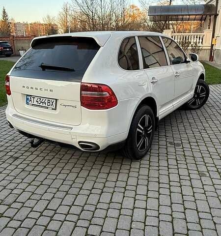 Білий Порше Cayenne, об'ємом двигуна 3.6 л та пробігом 169 тис. км за 13500 $, фото 5 на Automoto.ua