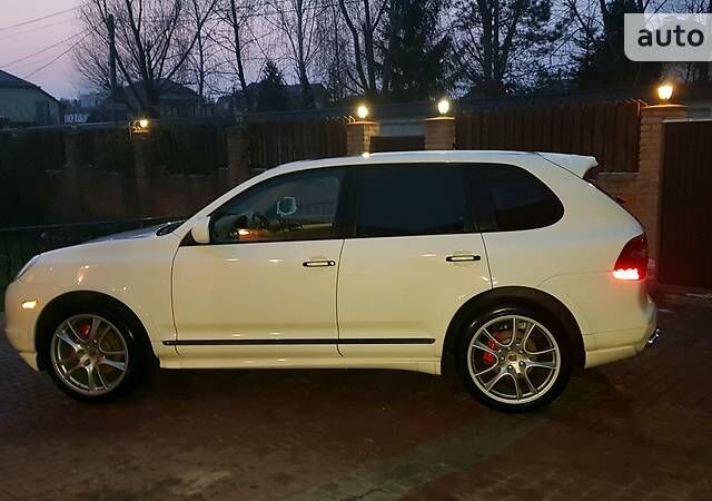 Білий Порше Cayenne, об'ємом двигуна 0 л та пробігом 135 тис. км за 13500 $, фото 22 на Automoto.ua