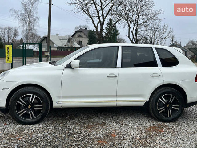 Білий Порше Cayenne, об'ємом двигуна 3.6 л та пробігом 169 тис. км за 13699 $, фото 3 на Automoto.ua