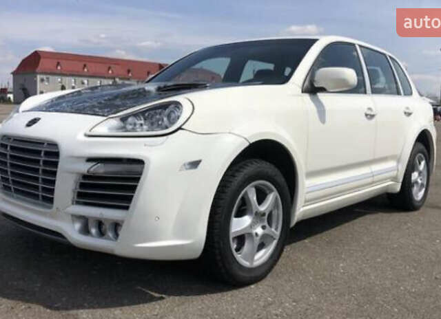 Белый Порше Каен, объемом двигателя 4.8 л и пробегом 116 тыс. км за 7000 $, фото 1 на Automoto.ua