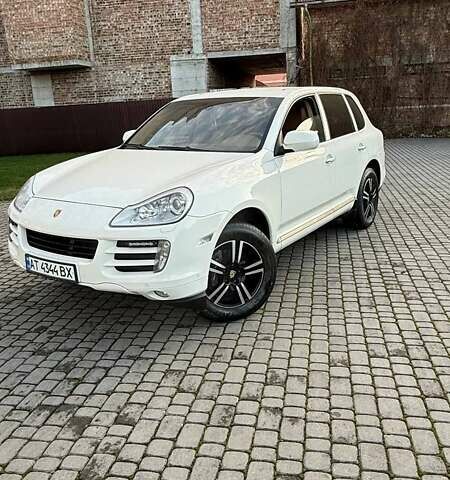 Білий Порше Cayenne, об'ємом двигуна 3.6 л та пробігом 169 тис. км за 13500 $, фото 10 на Automoto.ua