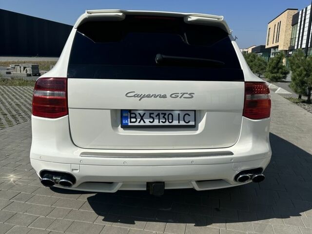 Білий Порше Cayenne, об'ємом двигуна 4.8 л та пробігом 314 тис. км за 9900 $, фото 5 на Automoto.ua