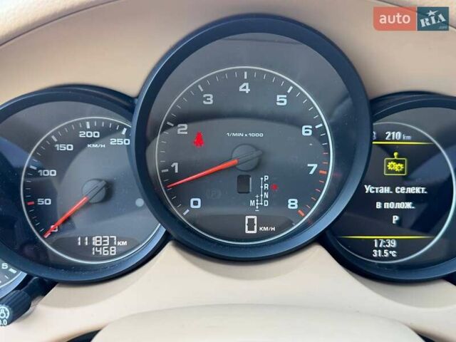 Белый Порше Каен, объемом двигателя 3.6 л и пробегом 118 тыс. км за 19990 $, фото 23 на Automoto.ua