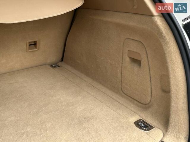 Белый Порше Каен, объемом двигателя 4.8 л и пробегом 144 тыс. км за 22700 $, фото 25 на Automoto.ua