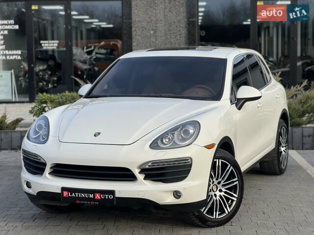 Белый Порше Каен, объемом двигателя 3.6 л и пробегом 167 тыс. км за 17500 $, фото 1 на Automoto.ua