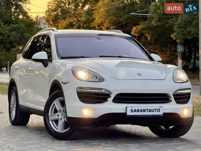 Порше Каен 2011 в Одессе на Automoto.ua Белый Порше Каен, объемом двигателя 4.81 л и пробегом 238 тыс. км за 16800 $, фото 31 на Automoto.ua
