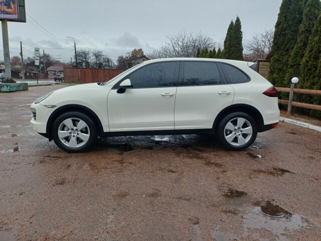 Белый Порше Каен, объемом двигателя 4.8 л и пробегом 168 тыс. км за 14028 $, фото 7 на Automoto.ua