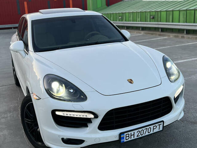 Білий Порше Cayenne, об'ємом двигуна 3.6 л та пробігом 230 тис. км за 19900 $, фото 9 на Automoto.ua