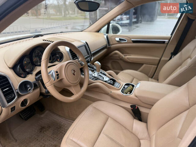 Белый Порше Каен, объемом двигателя 3.6 л и пробегом 159 тыс. км за 19999 $, фото 13 на Automoto.ua