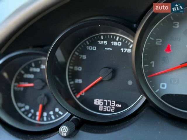 Белый Порше Каен, объемом двигателя 4.81 л и пробегом 187 тыс. км за 13900 $, фото 15 на Automoto.ua