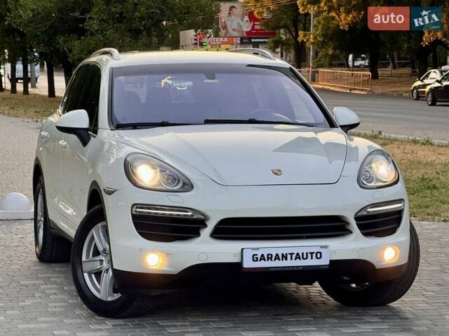 Порше Каен 2011 в Одессе на Automoto.ua Белый Порше Каен, объемом двигателя 4.81 л и пробегом 238 тыс. км за 16800 $, фото 23 на Automoto.ua