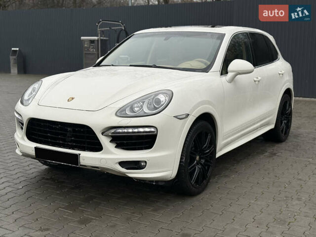 Белый Порше Каен, объемом двигателя 3.6 л и пробегом 159 тыс. км за 19999 $, фото 5 на Automoto.ua