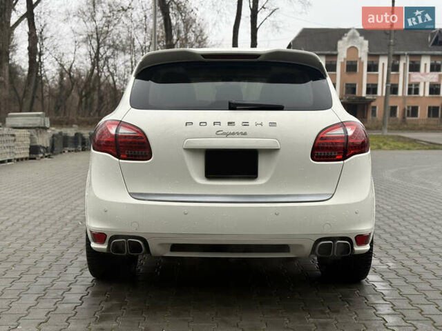 Белый Порше Каен, объемом двигателя 3.6 л и пробегом 159 тыс. км за 19999 $, фото 6 на Automoto.ua