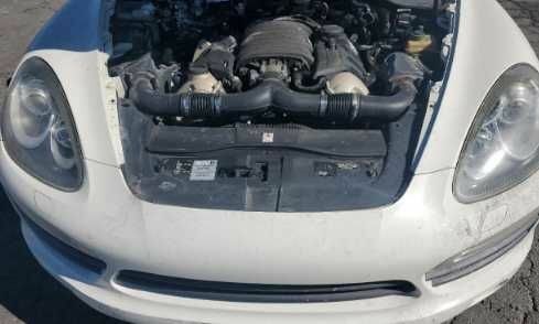 Белый Порше Каен, объемом двигателя 4.8 л и пробегом 195 тыс. км за 6855 $, фото 5 на Automoto.ua