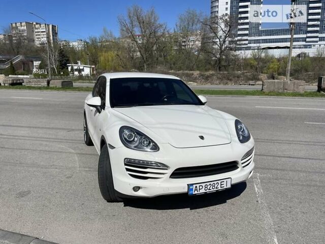 Білий Порше Cayenne, об'ємом двигуна 2.97 л та пробігом 166 тис. км за 27999 $, фото 7 на Automoto.ua