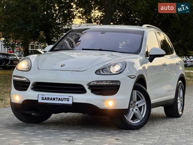 Порше Каен 2011 в Одессе на Automoto.ua Белый Порше Каен, объемом двигателя 4.81 л и пробегом 238 тыс. км за 16800 $, фото 12 на Automoto.ua