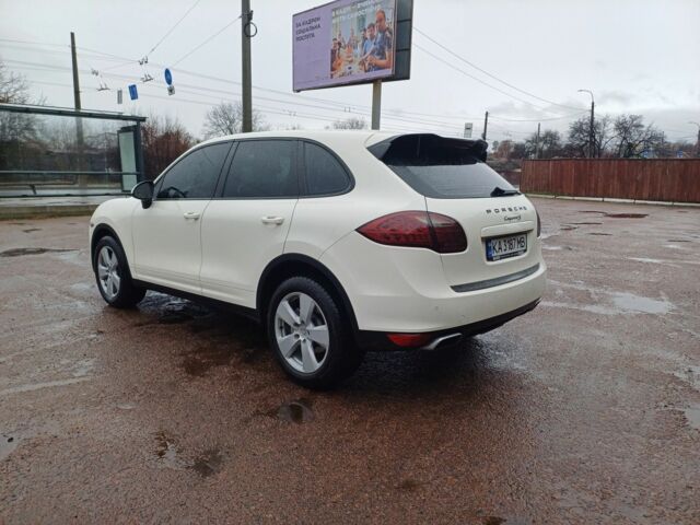 Белый Порше Каен, объемом двигателя 4.8 л и пробегом 168 тыс. км за 14028 $, фото 14 на Automoto.ua