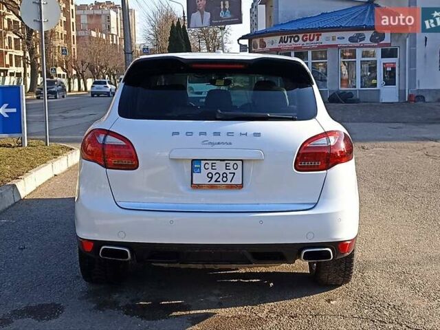 Белый Порше Каен, объемом двигателя 3.6 л и пробегом 188 тыс. км за 18200 $, фото 8 на Automoto.ua